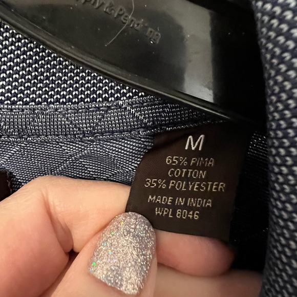 3 for $20 Bundle any 3 items priced $15 and under and get them for $20🛍️🛍️🛍️ - Picture 8 of 8